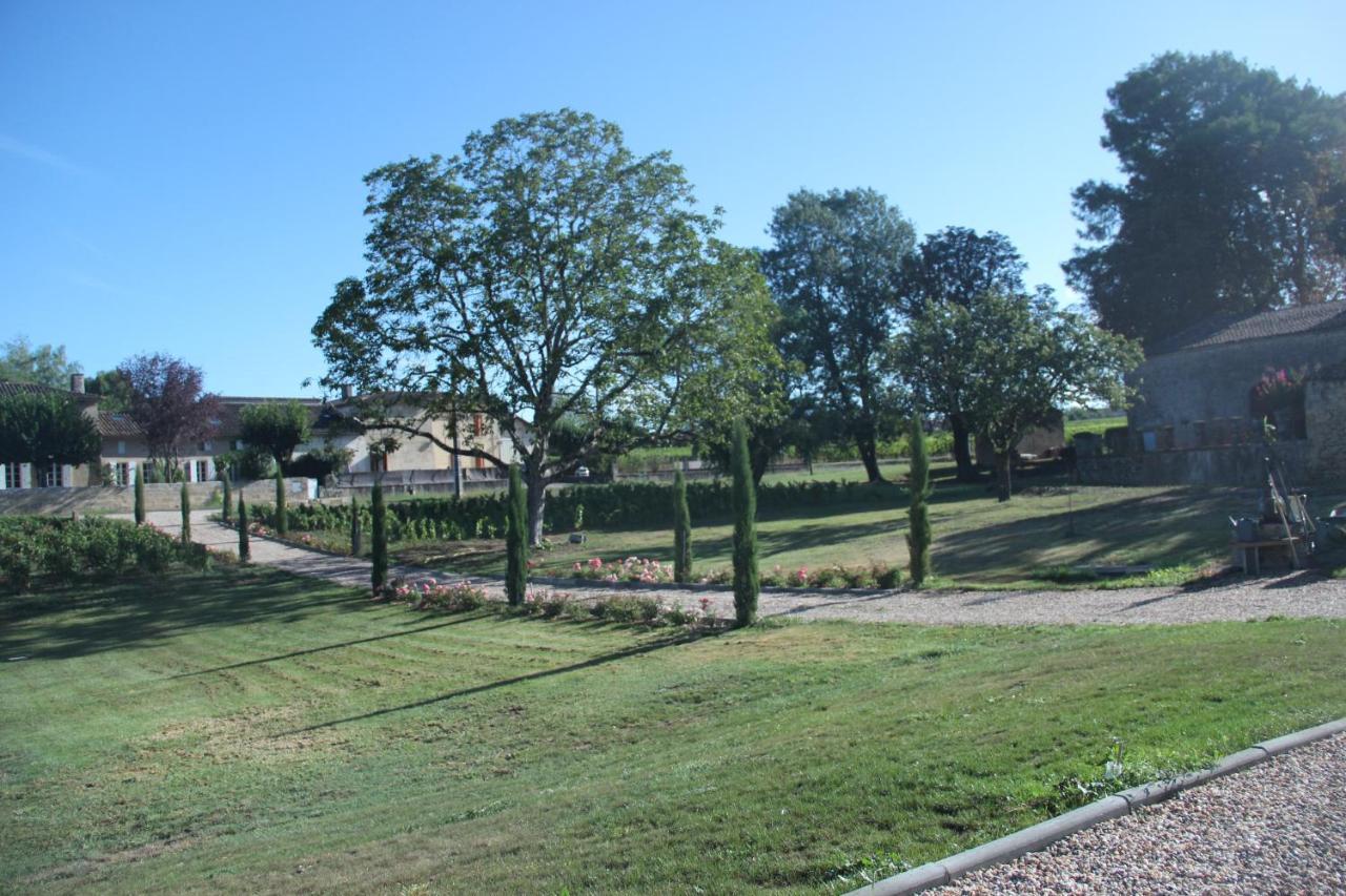 Allee Des Roses Saint-Philippe-dʼAiguille Εξωτερικό φωτογραφία